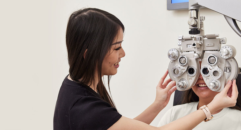book an eye test with Oscar Wylee
