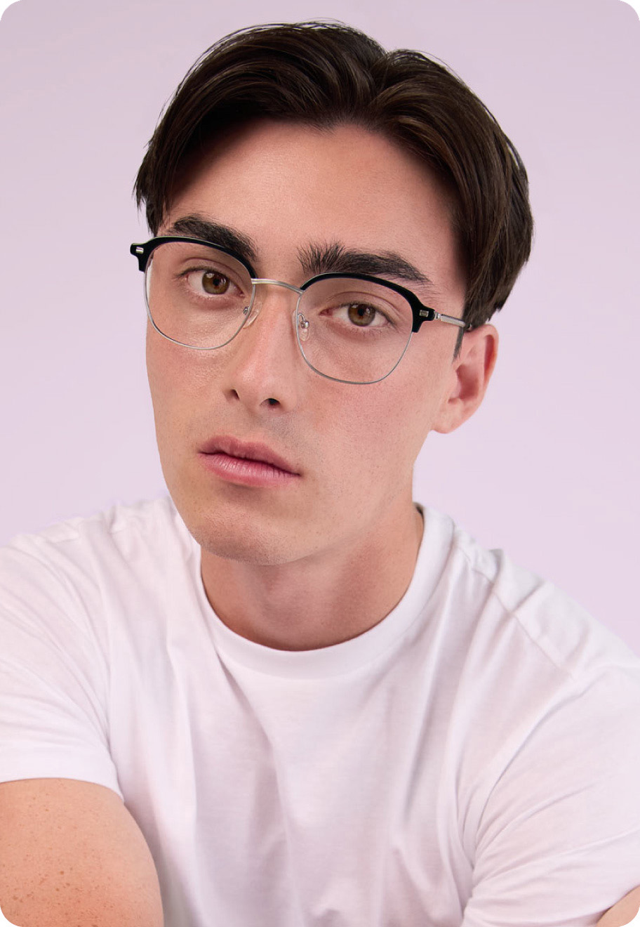 A model wearing Odin in Black Silver.