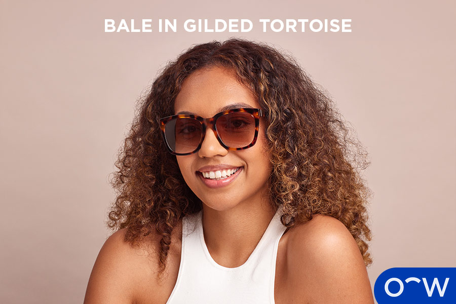 Labelled image of a person wearing an oversized pair of OW sunglasses (Bale)