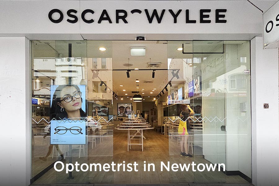 Optometrist in Newtown