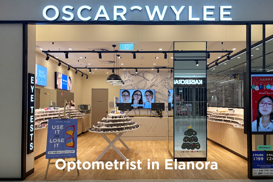 Optometrist in Elanora