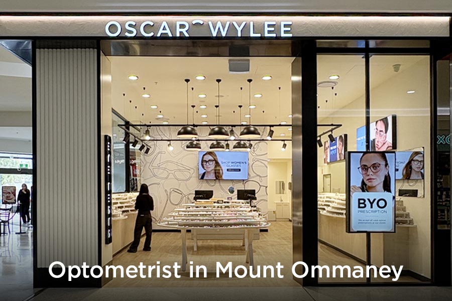 Optometrist in Brookside
