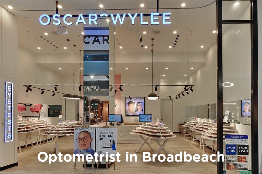 Optometrist in Pacific Fair