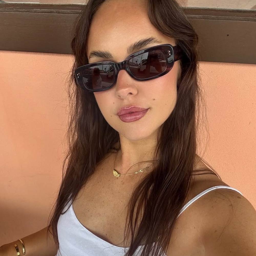 Customer wearing loretta_600