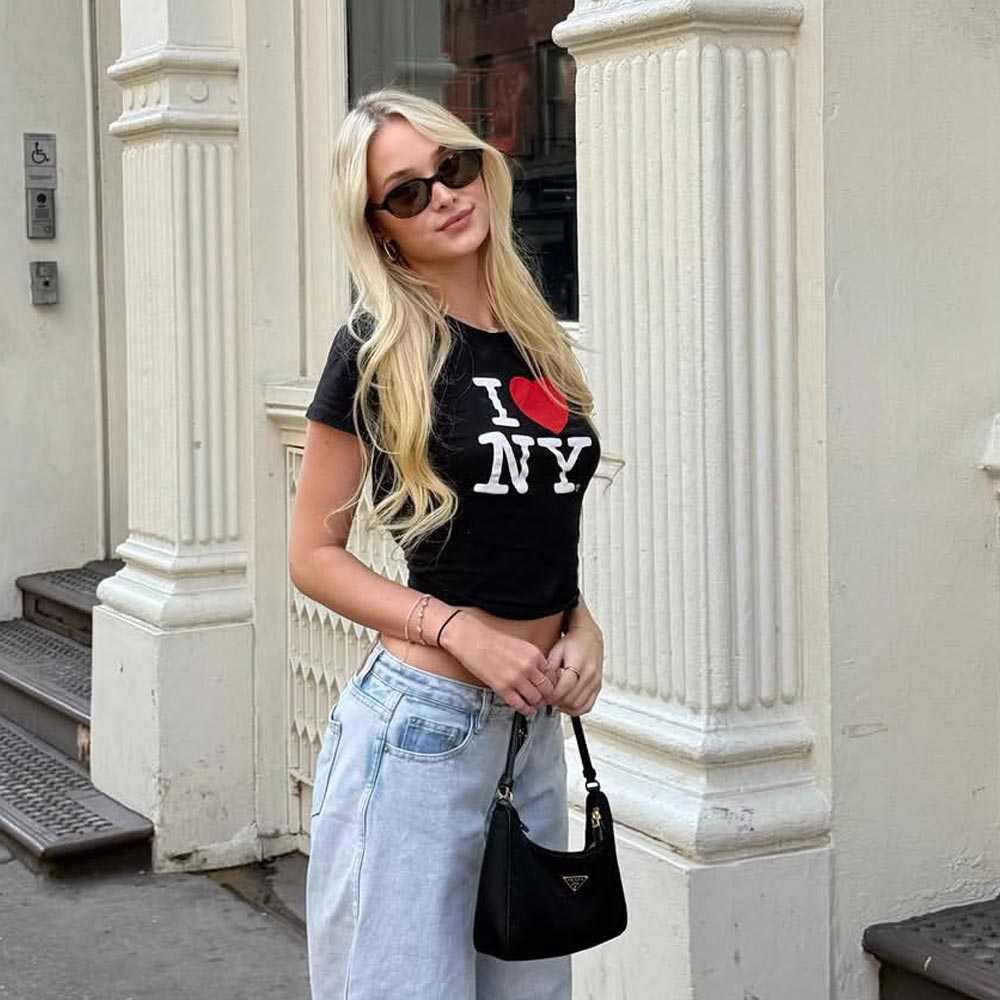 Customer wearing sabrina_576_sun